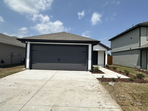 1157 Northfield Dr