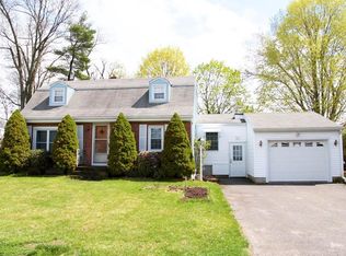 2 Pinedale Rd, Auburn, MA 01501