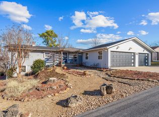 25620 Hillcrest Drive, Shell Knob, MO 65747