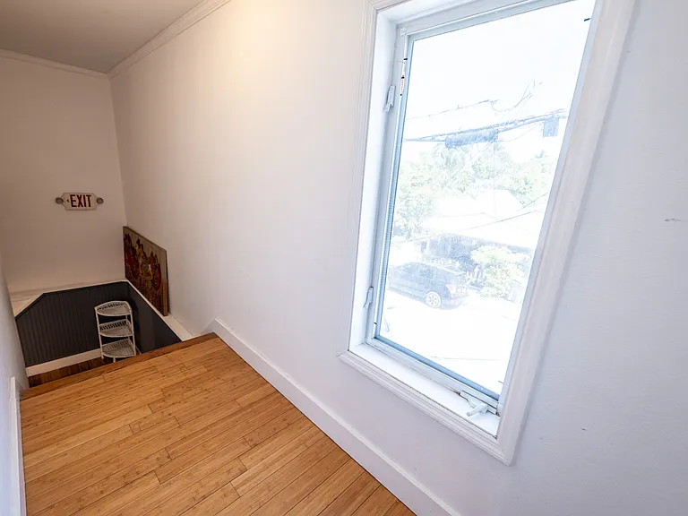 1124 Catherine St #202 — Photo 3