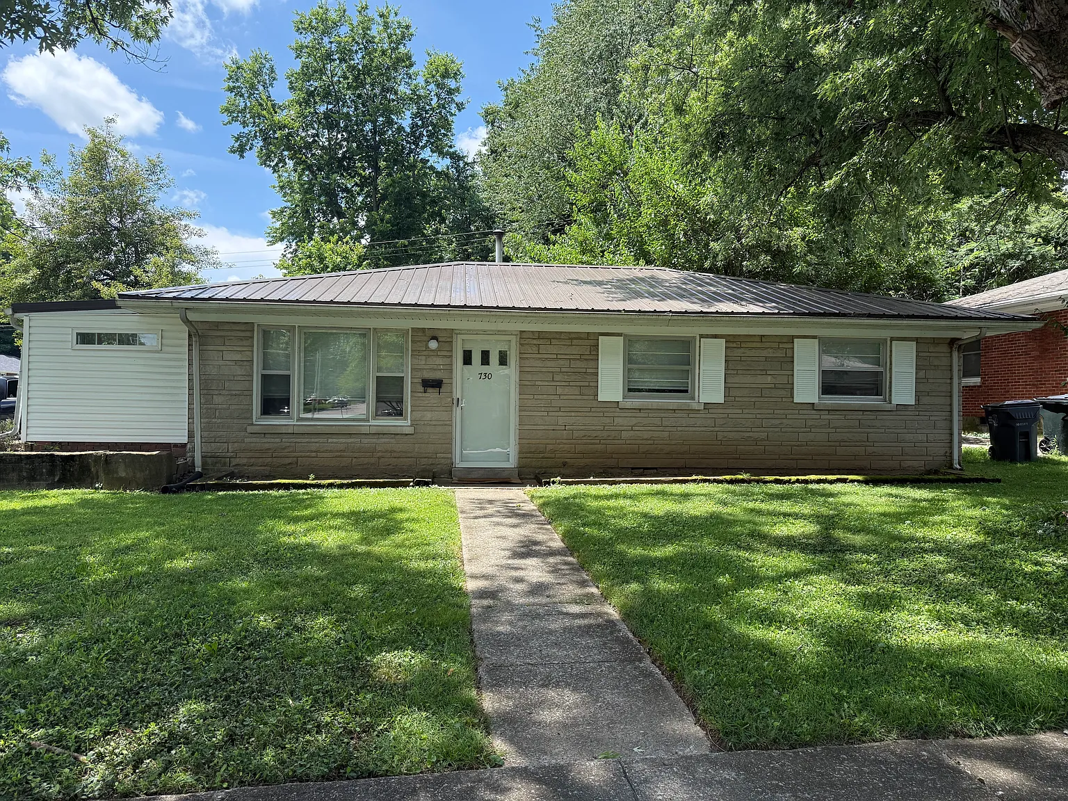 3 bed, 1100 sqft, $1,625 — Photo 4