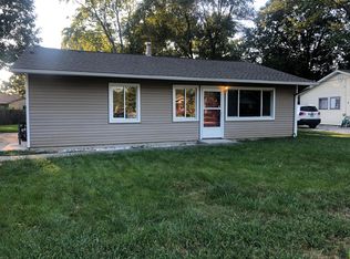 1705 Crescent Dr, Champaign, IL 61821