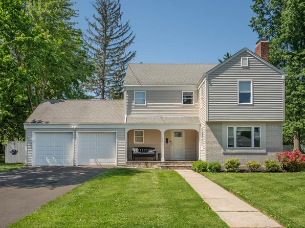 126 Lawler Road, West Hartford, CT 06117