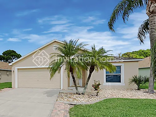 4870 Manchester Dr Photo 1