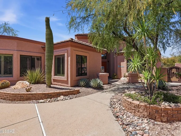 1341 E Rams Hill Dr — Photo 4