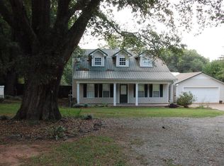 1151 Garrett Rd, Statham, GA 30666