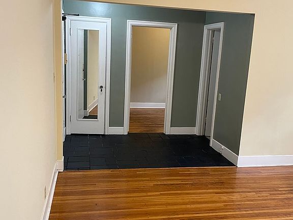 3rd image of 2115 Blaisdell Ave APT 203