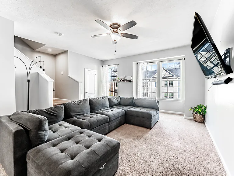 529 Turquoise Ln — Photo 8