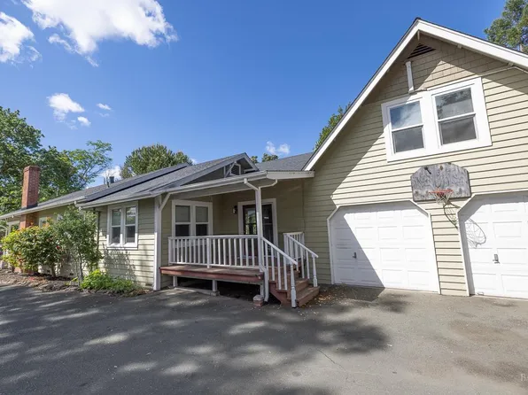 1685 W College Avenue, Santa Rosa, CA 95401