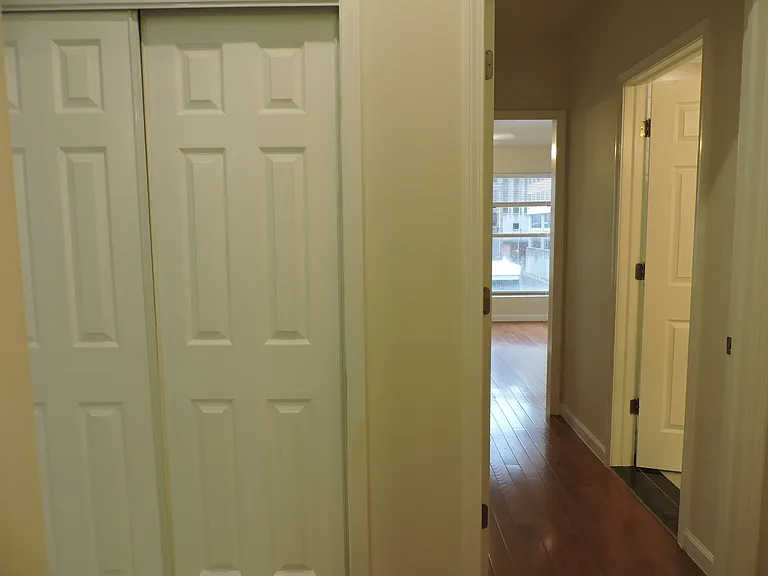 309 Sycamore Street Apartments — Photo 21