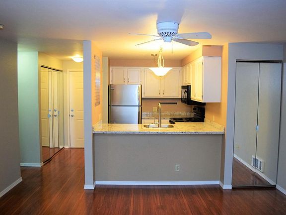 Updated Kitchen with your own eating bar