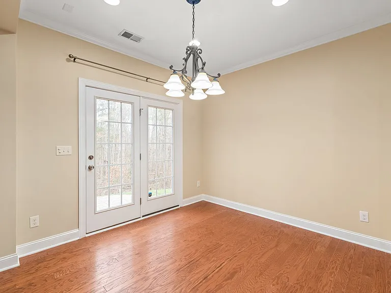 5123 Poplar Knoll Dr — Photo 13