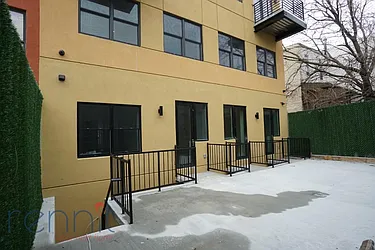 Rented by Rennit Inc.