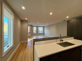 2015 W Addison St #1, Chicago, IL 60618