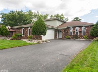 18537 Clyde Ave, Lansing, IL 60438