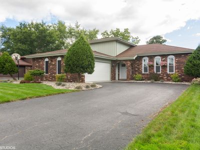 18537 Clyde Ave, Lansing, IL, 60438