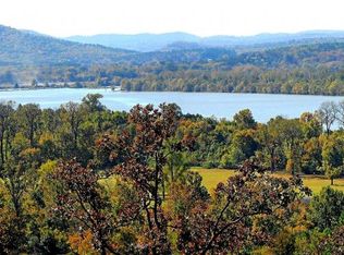 14025 Mountain River Dr, Maumelle, AR 72113