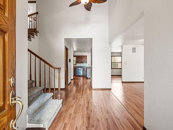 5th image of 5801 Flor Del Rey NW