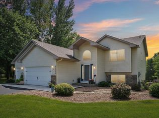 26056 103rd St NW, Zimmerman, MN 55398