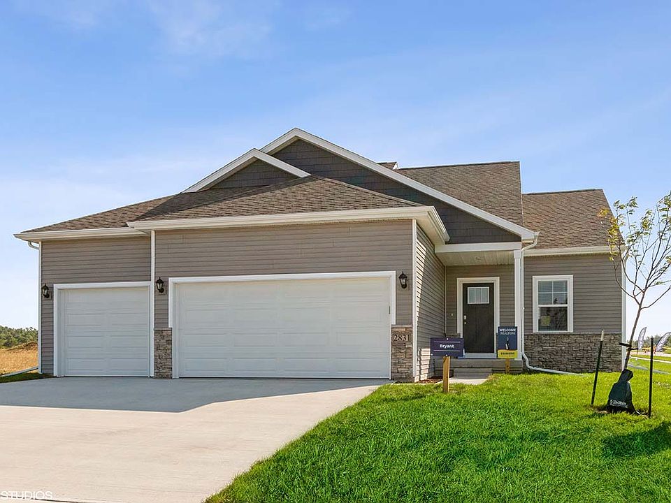 Rolling Prairie Estates by D.R. Horton Eastern Iowa in Hiawatha IA