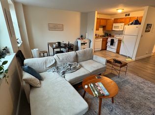 1088 Boylston St APT 6, Boston, MA 02215