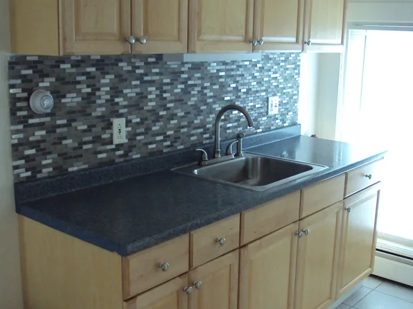 191 State St #2, Rutland, VT 05701