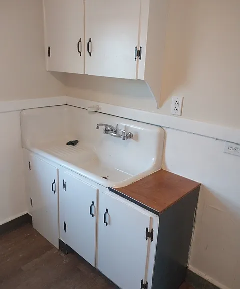 158 Avery Ave #2 — Photo 5