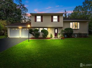 532 Shirley Pkwy, Piscataway, NJ 08854