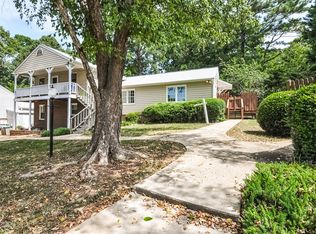 106 Drummond Pl, Cary, NC 27511