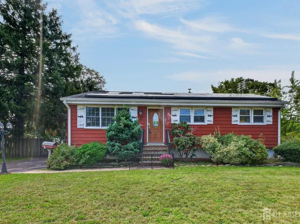 87 Lafayette St, Piscataway, NJ 08854
