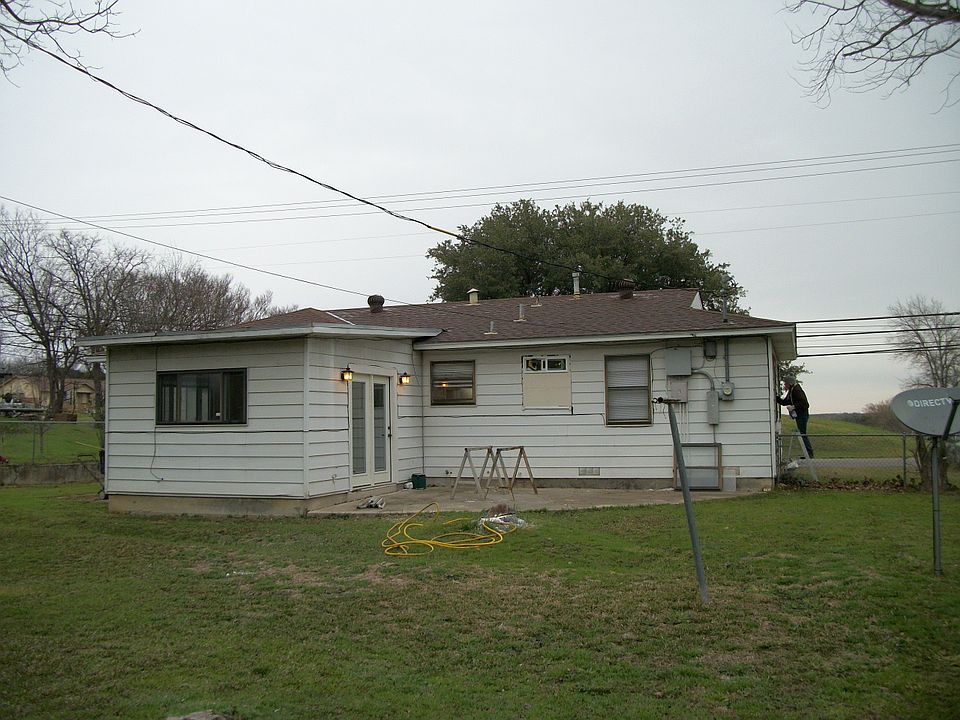 2nd image of 1506 Terrace Dr