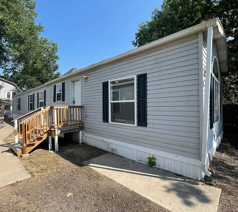333 N Meldrum St #1