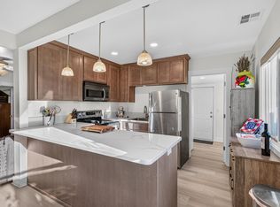 247 Berrydale Ave, Medford, OR 97501