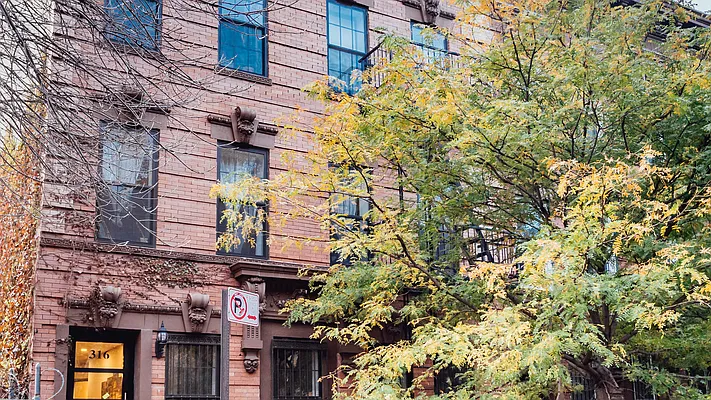 Rented by Nooklyn NYC LLC | media 3