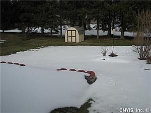 4th image of 12 Richlee Dr