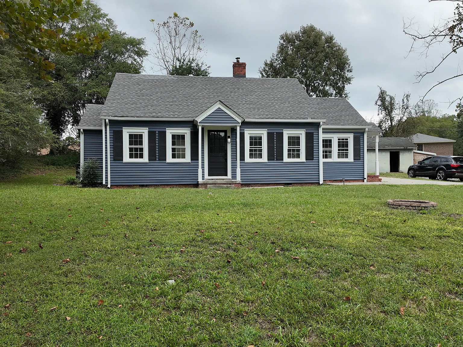 3 bed, 1312 sqft, $1,850 — Photo 2