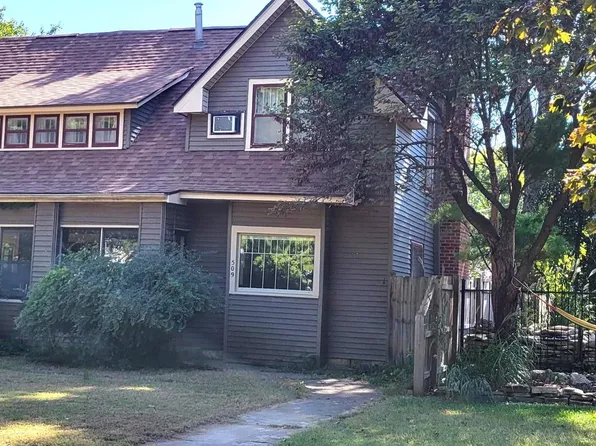 509 E 11th Ave, Winfield, KS 67156