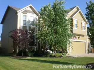 6336 Theden St, Shawnee, KS 66218