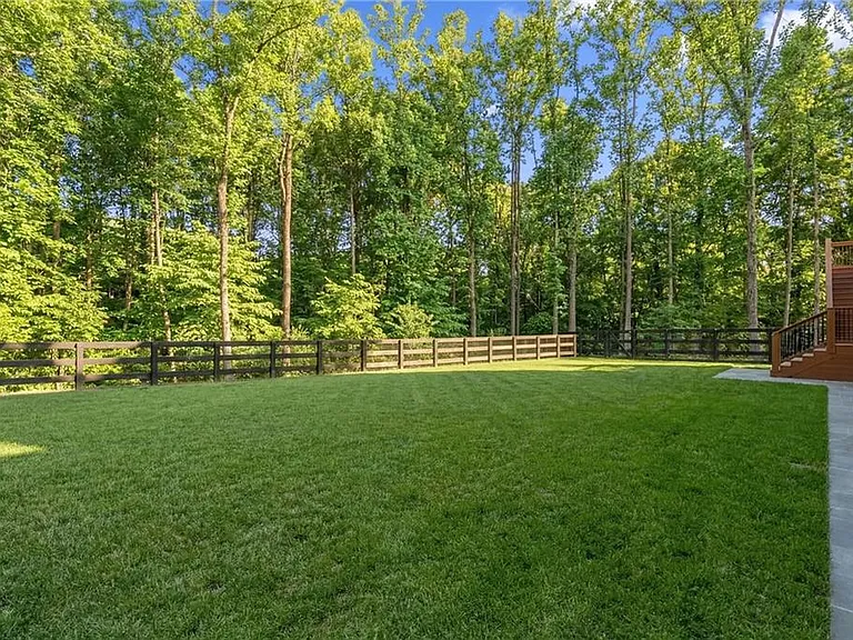 15448 Hopewell Rd — Photo 66