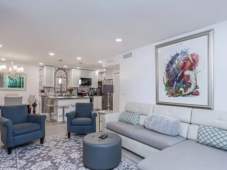 3281 Beneva Rd #203 — Photo 8