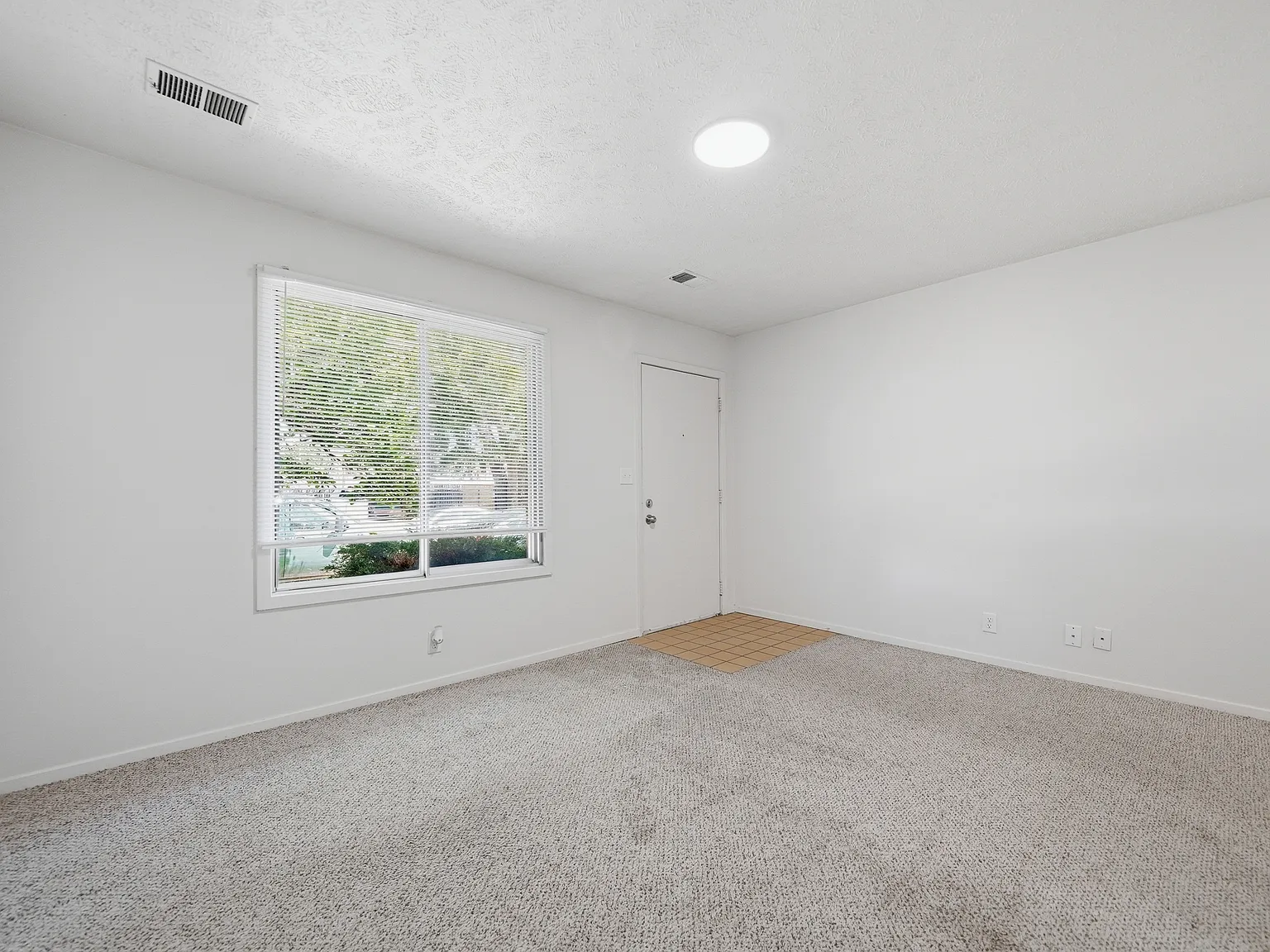 2825 North 47th Street — Photo 2