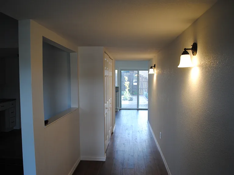 5241 Reed Dr — Photo 3