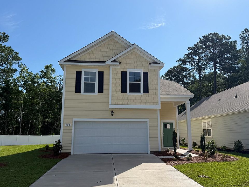 1st image of 901 Anders St.