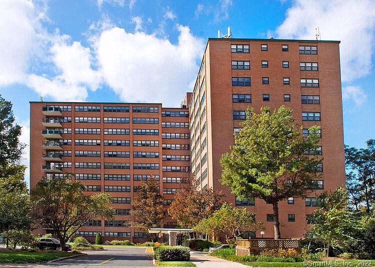 1st image of 31 Woodland St APT 8B