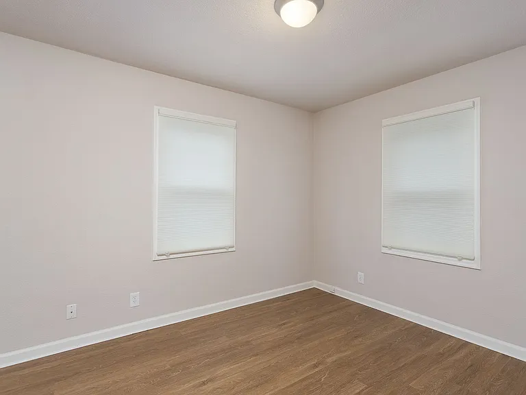 2535 NE Prescott St — Photo 7