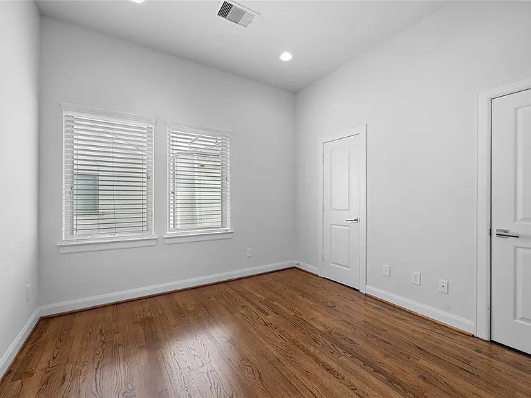 4213 Schuler St — Photo 17
