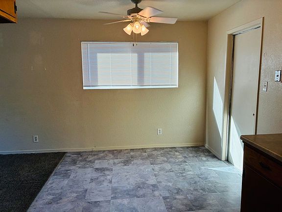 3rd image of 625 Arthur Dr
