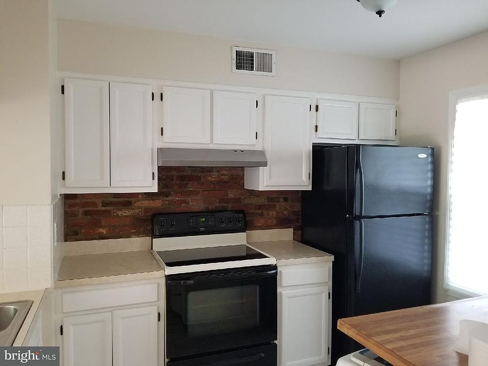 2nd image of 8400 Forrester Blvd #557