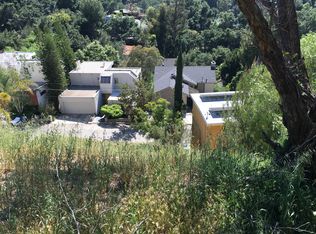 5435 Divina St, Woodland Hills, CA 91364