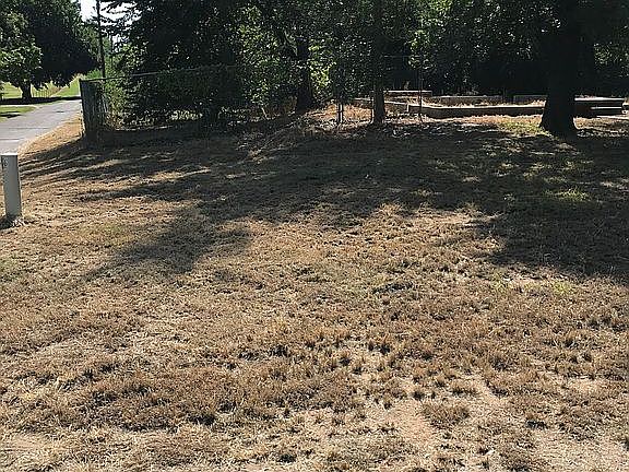 5th image of 3016 N Outpost Dr